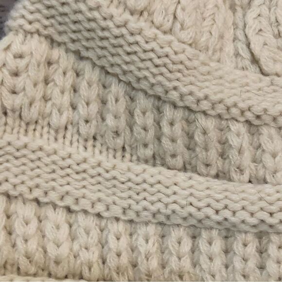 THE NORTH FACE Cable Knit Hat Beanie Women’s One Size Cream. - Picture 3 of 5